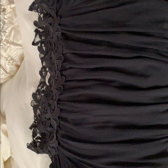 Tops - Picture 4 of 4